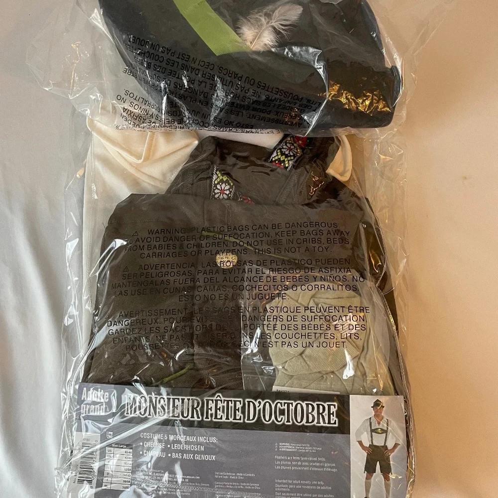 Mr Octoberfest Costume Adult Large 42-44  Halloween Lederhosen Hat Socks Shirt_4